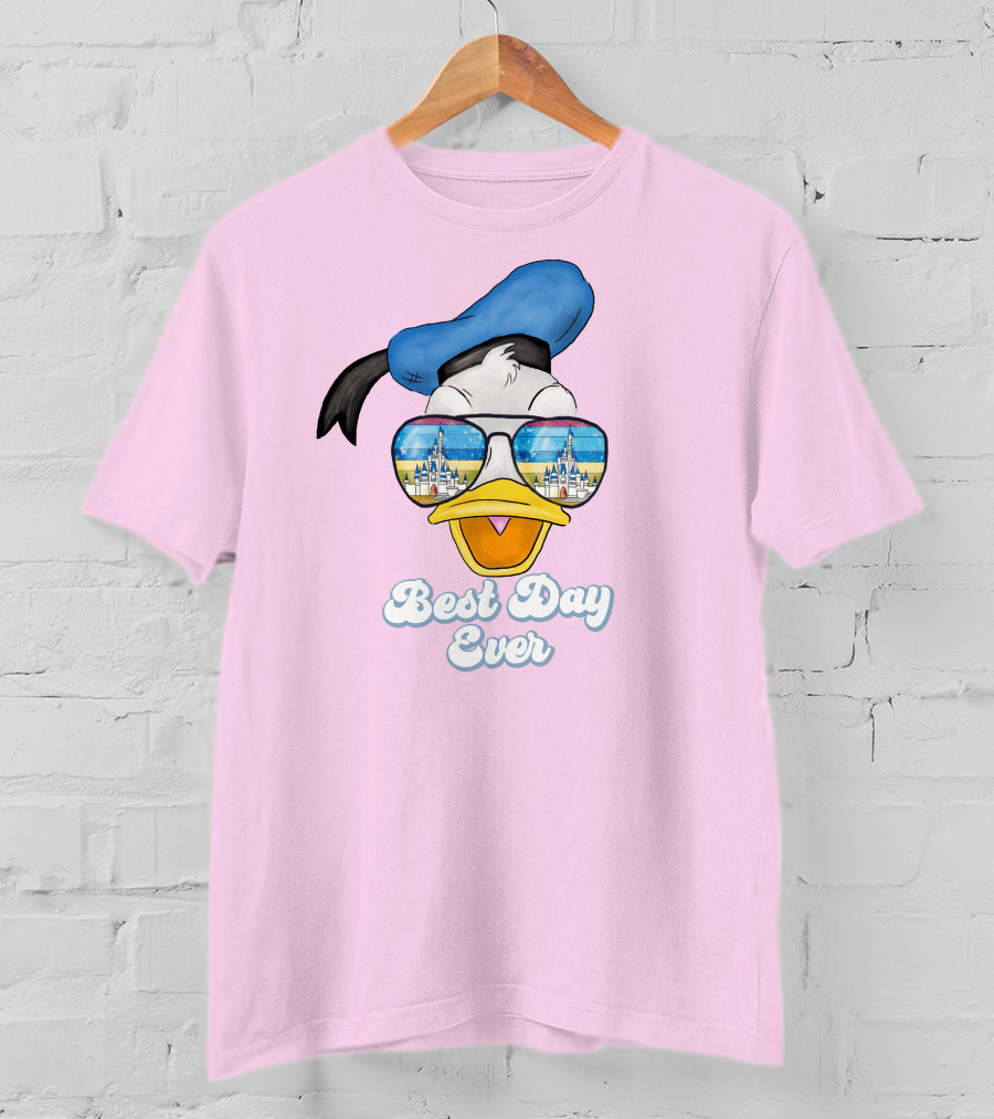 Donald Duck Best Day Ever Sunglasses And Castle T-Shirt