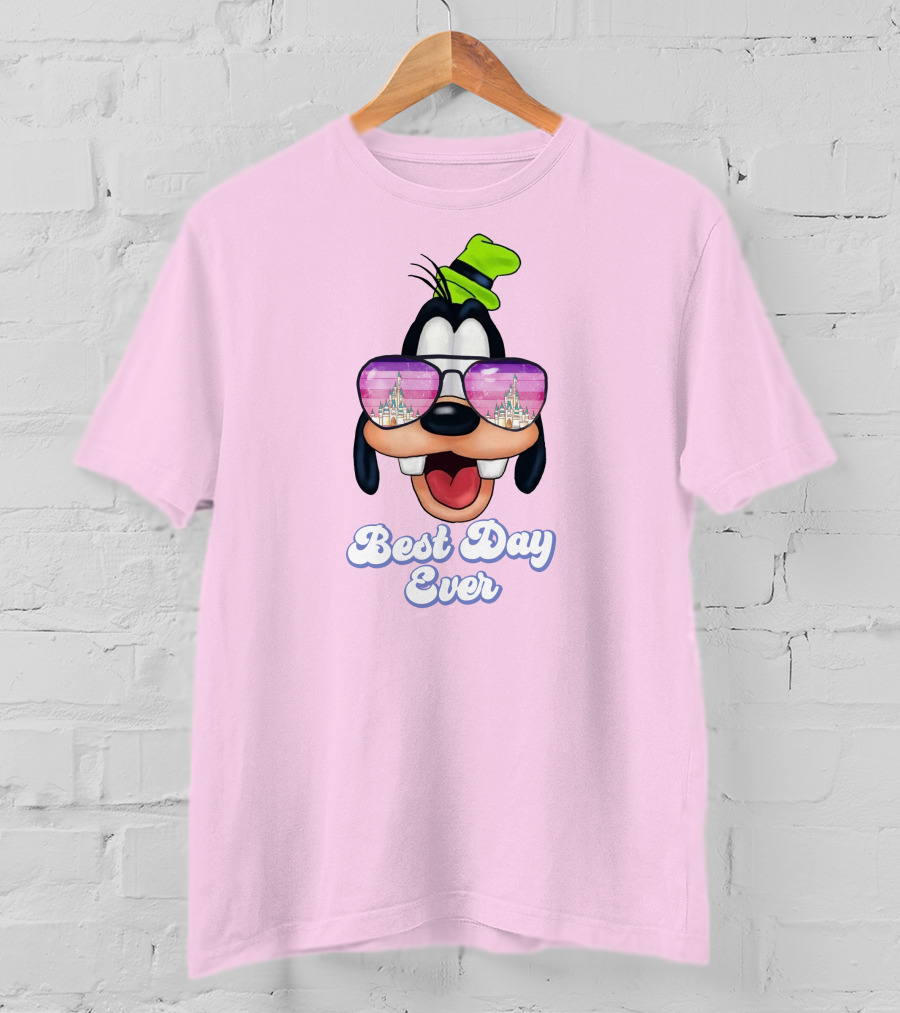 Goofy Best Day Ever Sunglasses Castle Reflection T-Shirt
