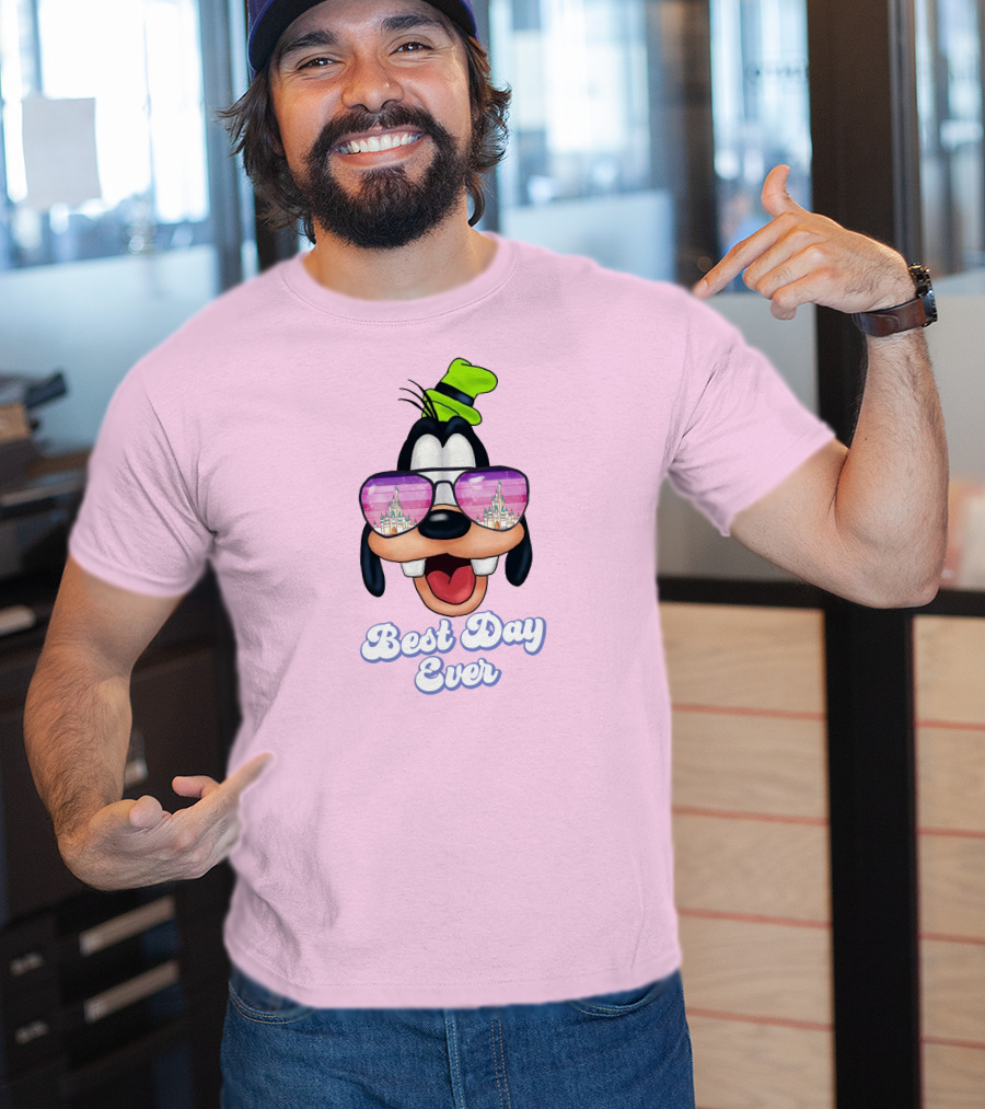 Goofy Best Day Ever Sunglasses Castle Reflection T-Shirt