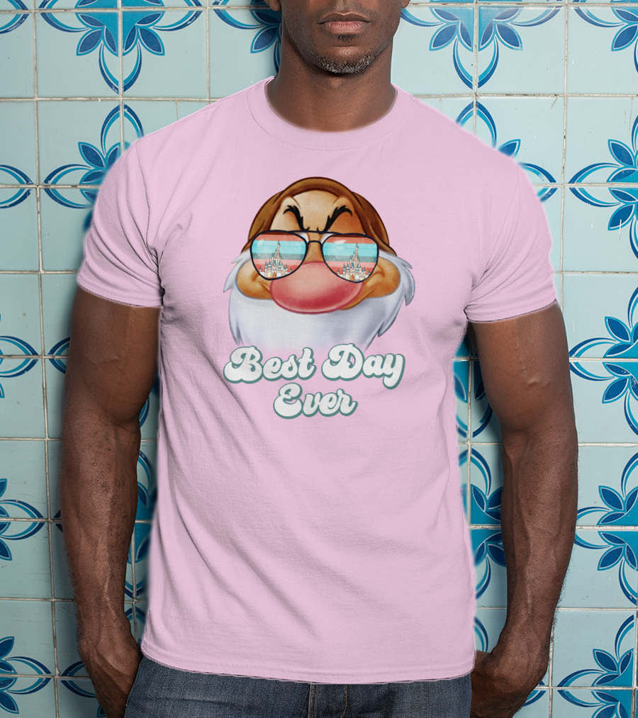 Best Day Ever Grumpy Dwarf Sunglasses Castle Scene T-Shirt