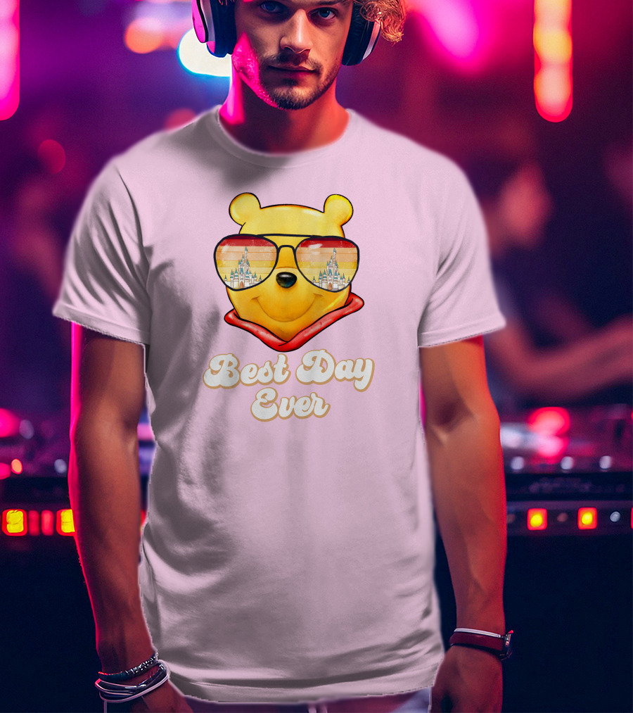 Best Day Ever Pooh Sunglasses Castle T-Shirt