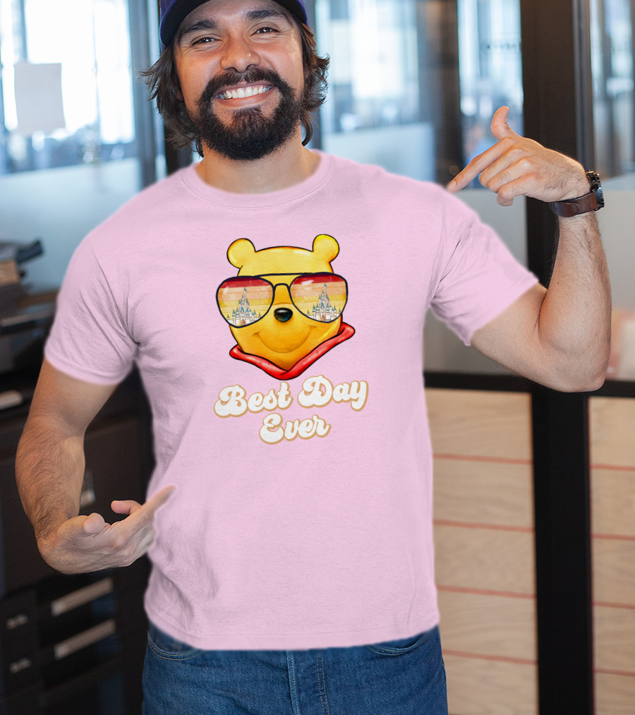 Best Day Ever Pooh Sunglasses Castle T-Shirt