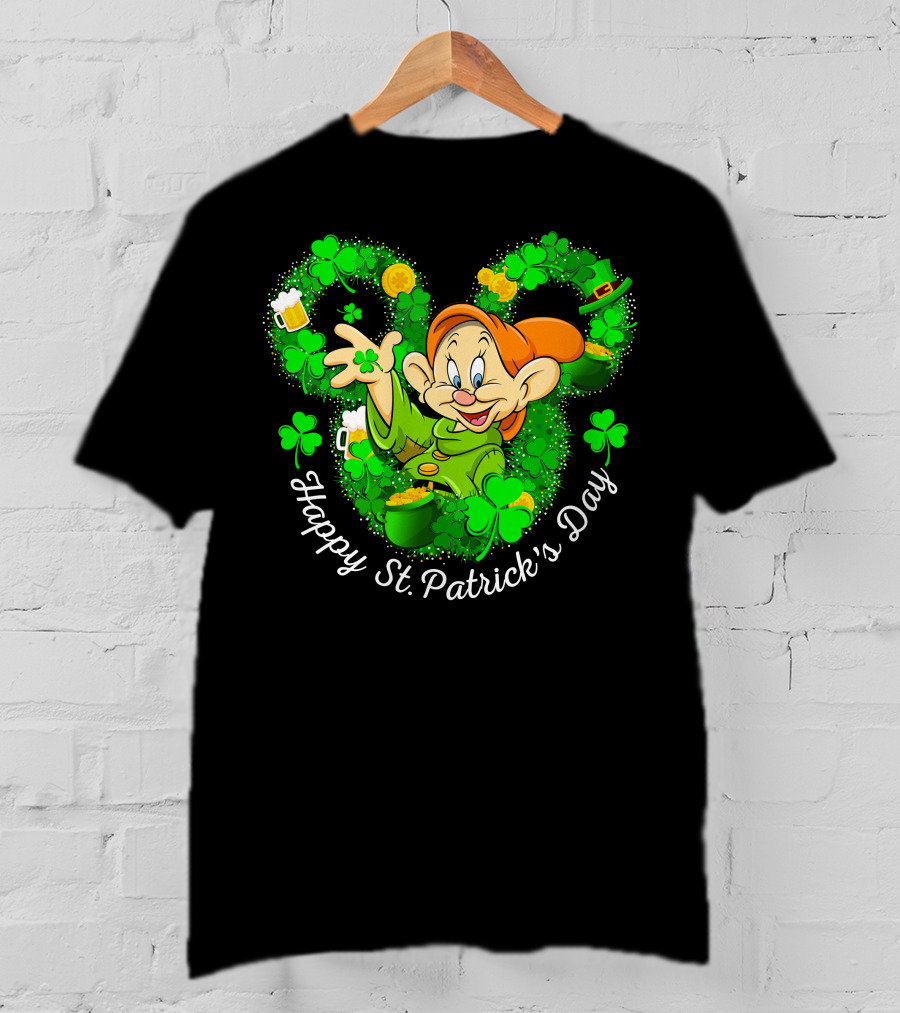 Dopey Happy St. Patrick's Day Shamrock And Beer Celebration Green Theme T-Shirt