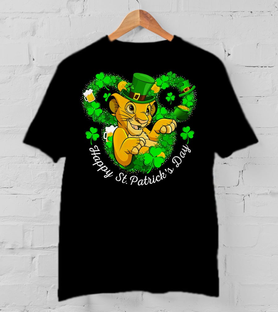 Simba Happy St. Patrick's Day With Shamrock And Green Hat T-Shirt