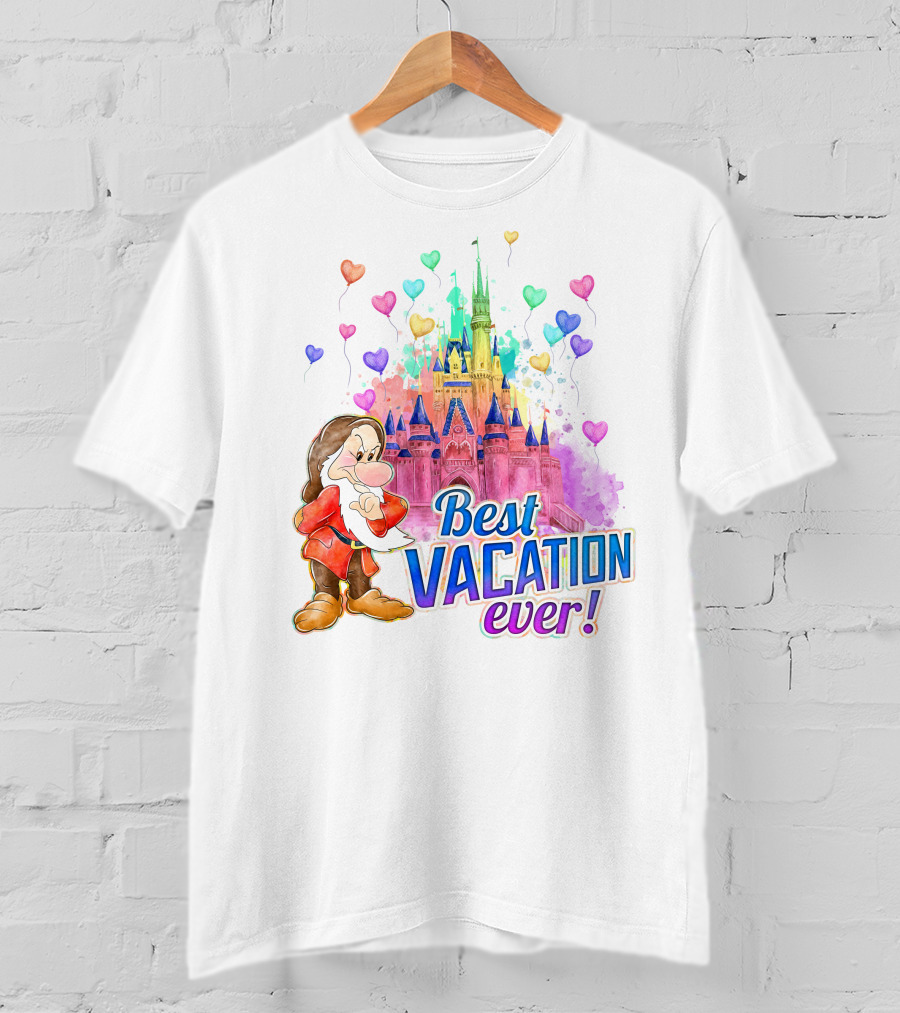 Best Vacation Ever Grumpy Castle Balloons T-Shirt