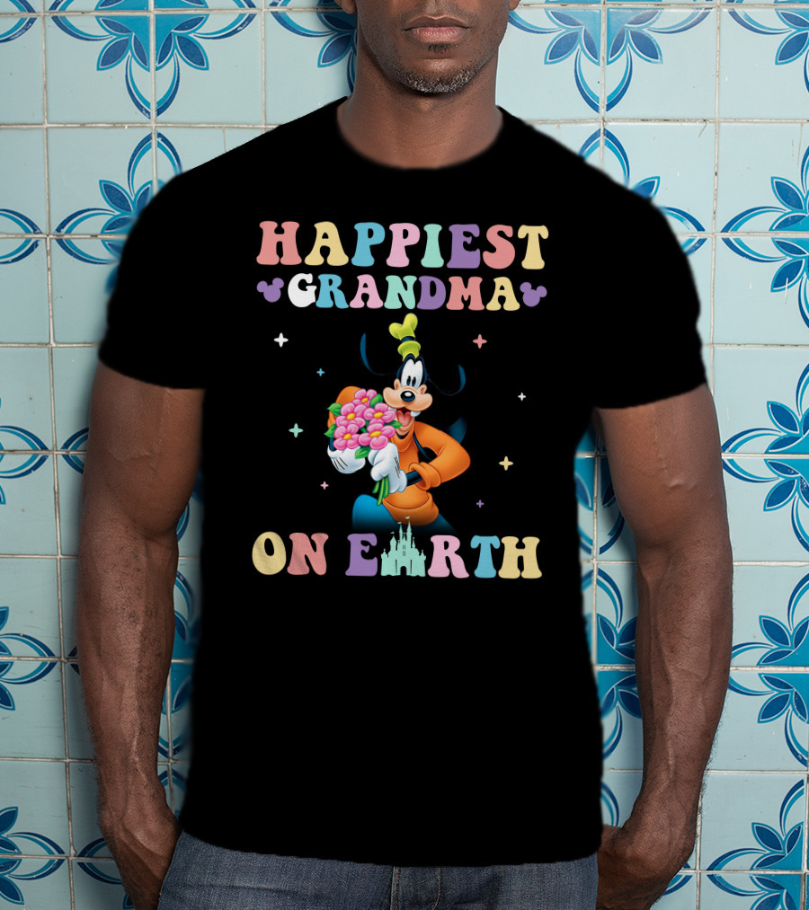 Happiest Grandma On Earth Goofy T-Shirt