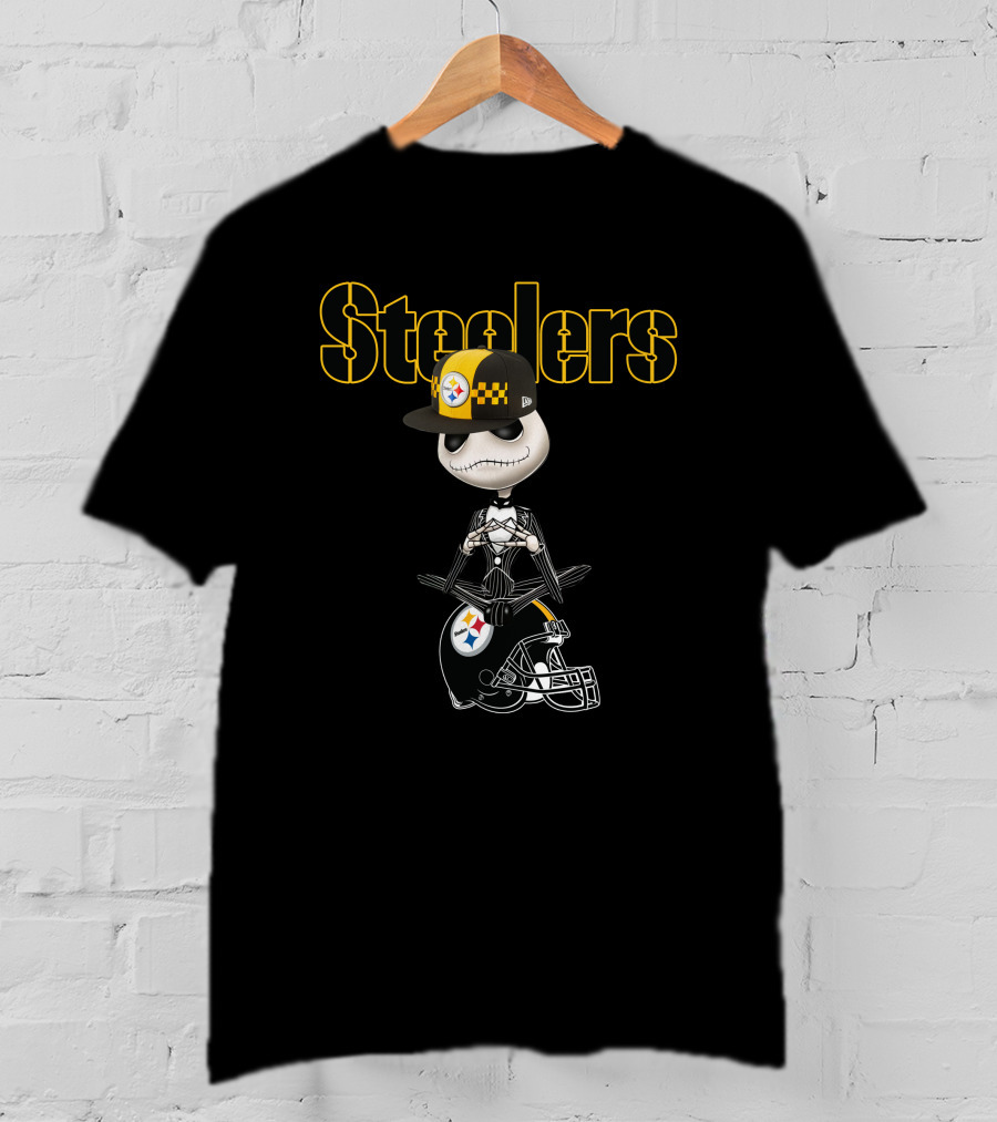 Steelers Jack Skellington With Pittsburgh Football Helmet And Cap T-Shirt