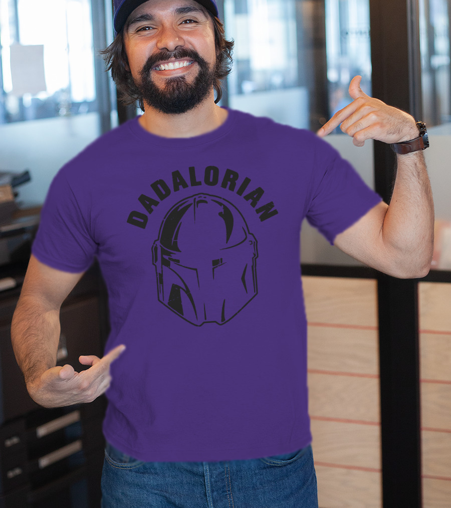 Dadalorian Funny Family Daddy Lover Father's Day Mandalorian Helmet T-Shirt