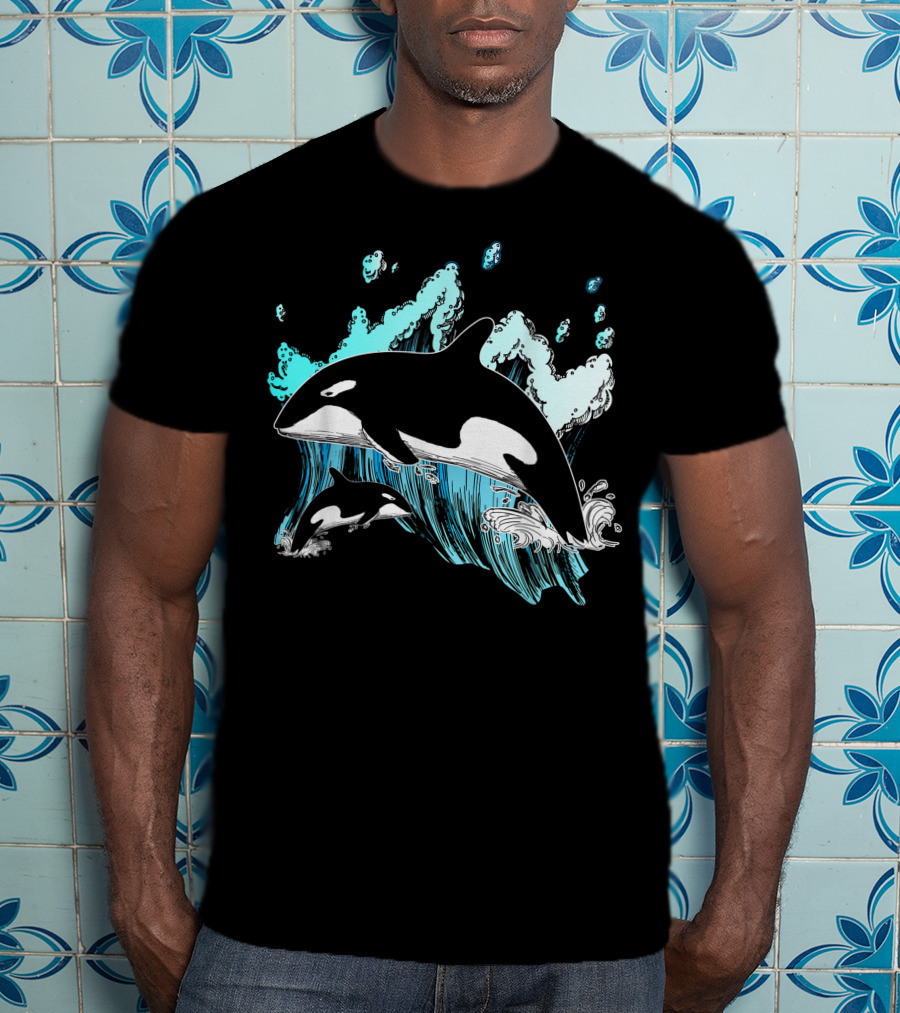 Killer Whale Ocean Lover Orca Splashing Waves Men's Gift Idea T-Shirt