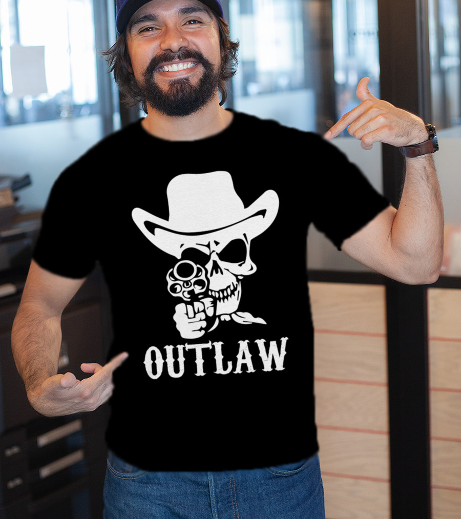 19 Outlaw Cowboy Motorbike 0997 Vintage Wild West Adventure Rider T-Shirt