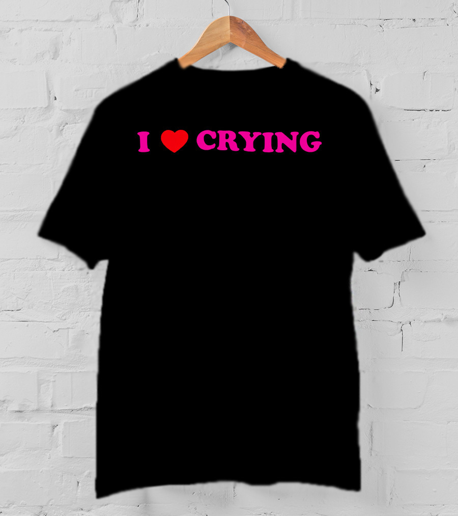 Gearment Eve I Love Heart Crying T-Shirt