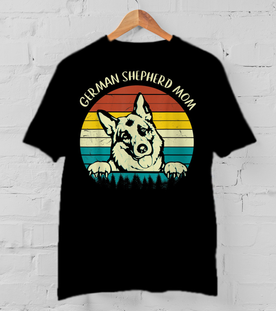German Shepherd Mom Retro Sunset T-Shirt