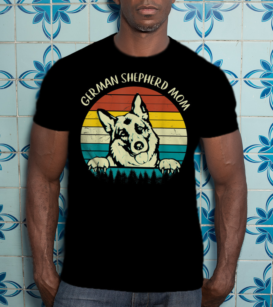 German Shepherd Mom Retro Sunset T-Shirt