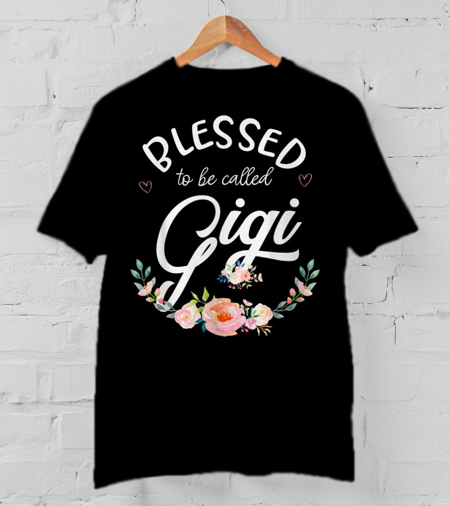 Blessed To Be Called Gigi Floral Grandma T-Shirt