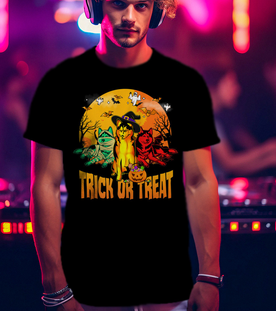 Trick Or Treat Siberian Husky Halloween Ghosts Pumpkins And Bats T-Shirt