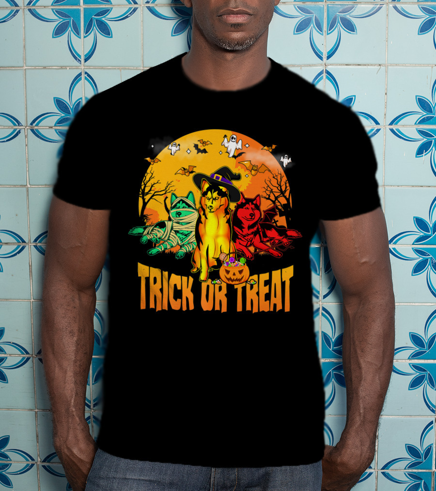 Trick Or Treat Siberian Husky Halloween Ghosts Pumpkins And Bats T-Shirt