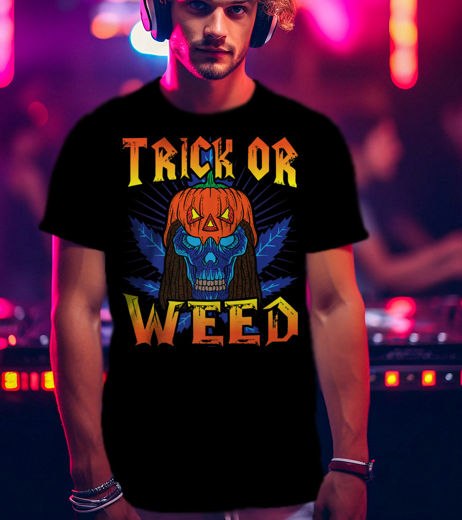 Trick Or Weed Pumpkin Skull Smoking Cannabis THC Halloween Stoner T-Shirt