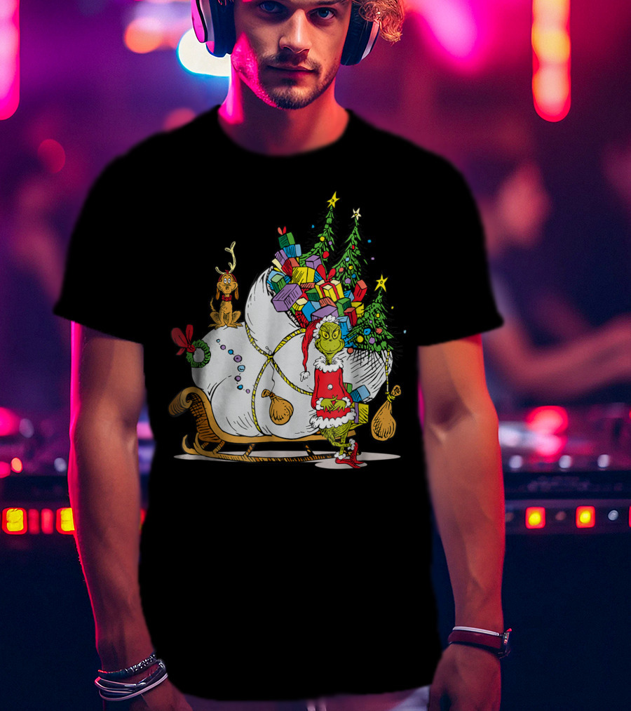 Dr Seuss Grinch Max Presents And Christmas Trees Sleigh T-Shirt