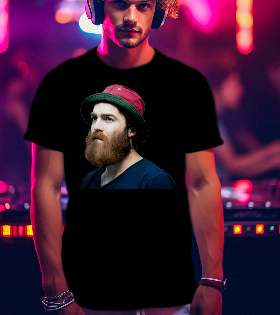 Chet Faker 2 Red And Green Bucket Hat Beard T-Shirt