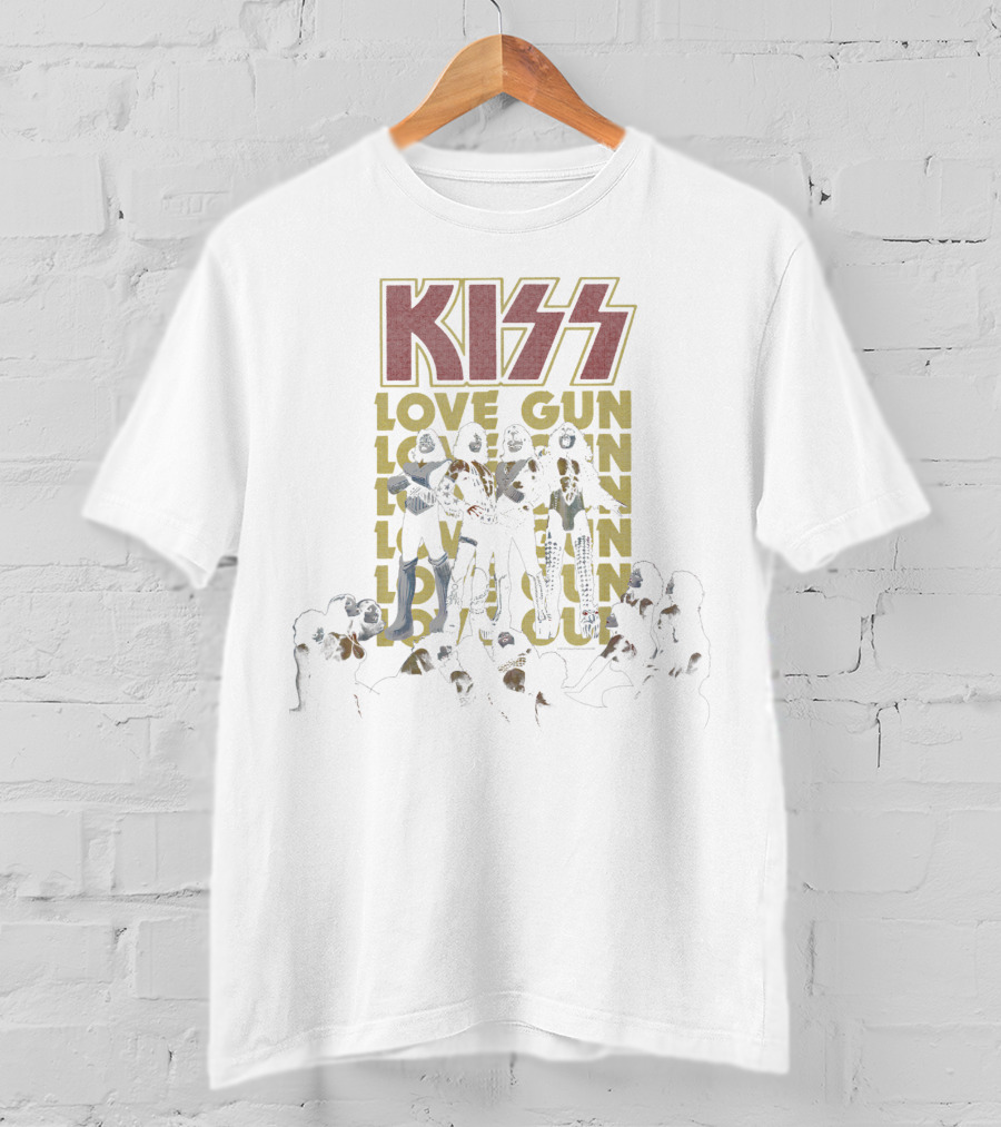 KISS Love Gun Band Members Iconic Album T-Shirt