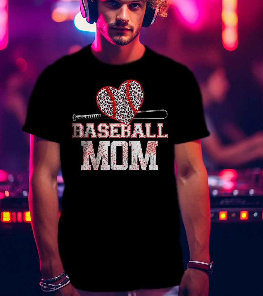 Baseball Mom Heart Leopard Print T-Shirt