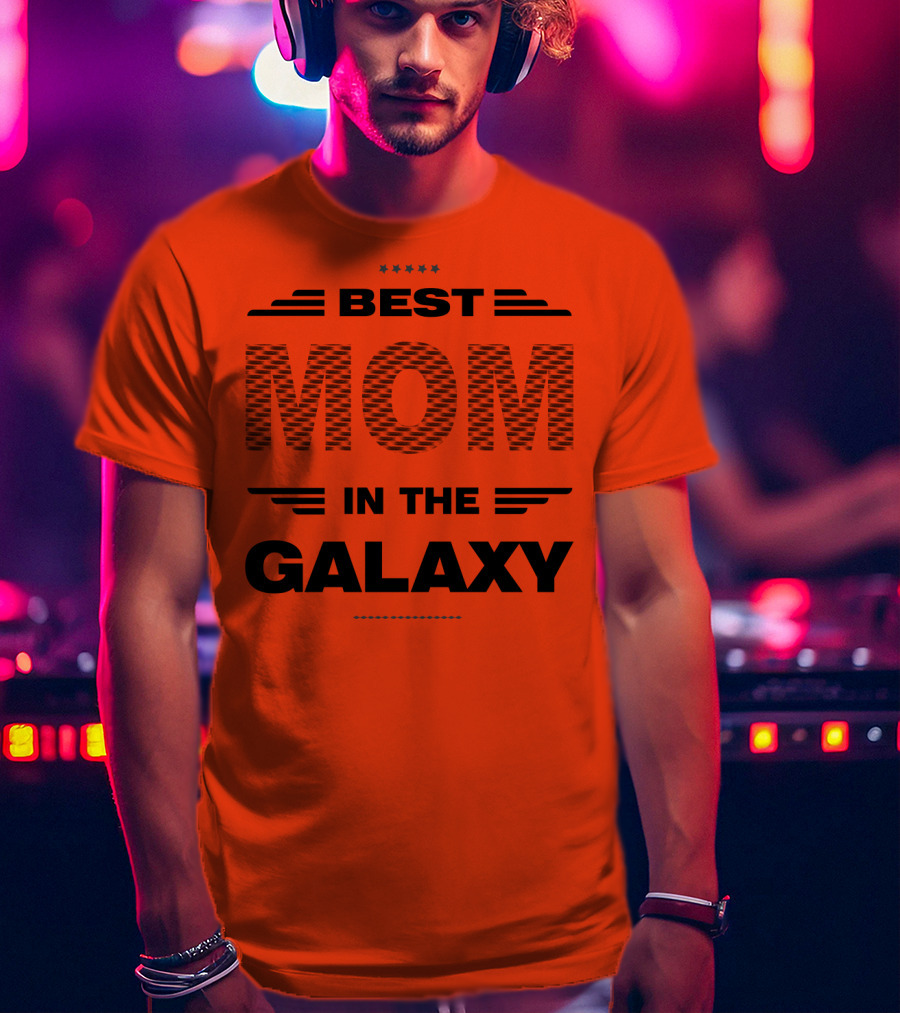 Best Mom IN The Galaxy T-Shirt