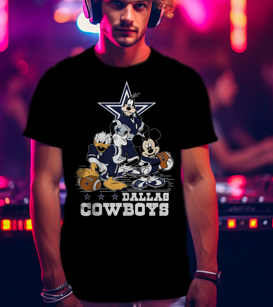 Dallas Cowboys Disney Characters Football Team T-Shirt