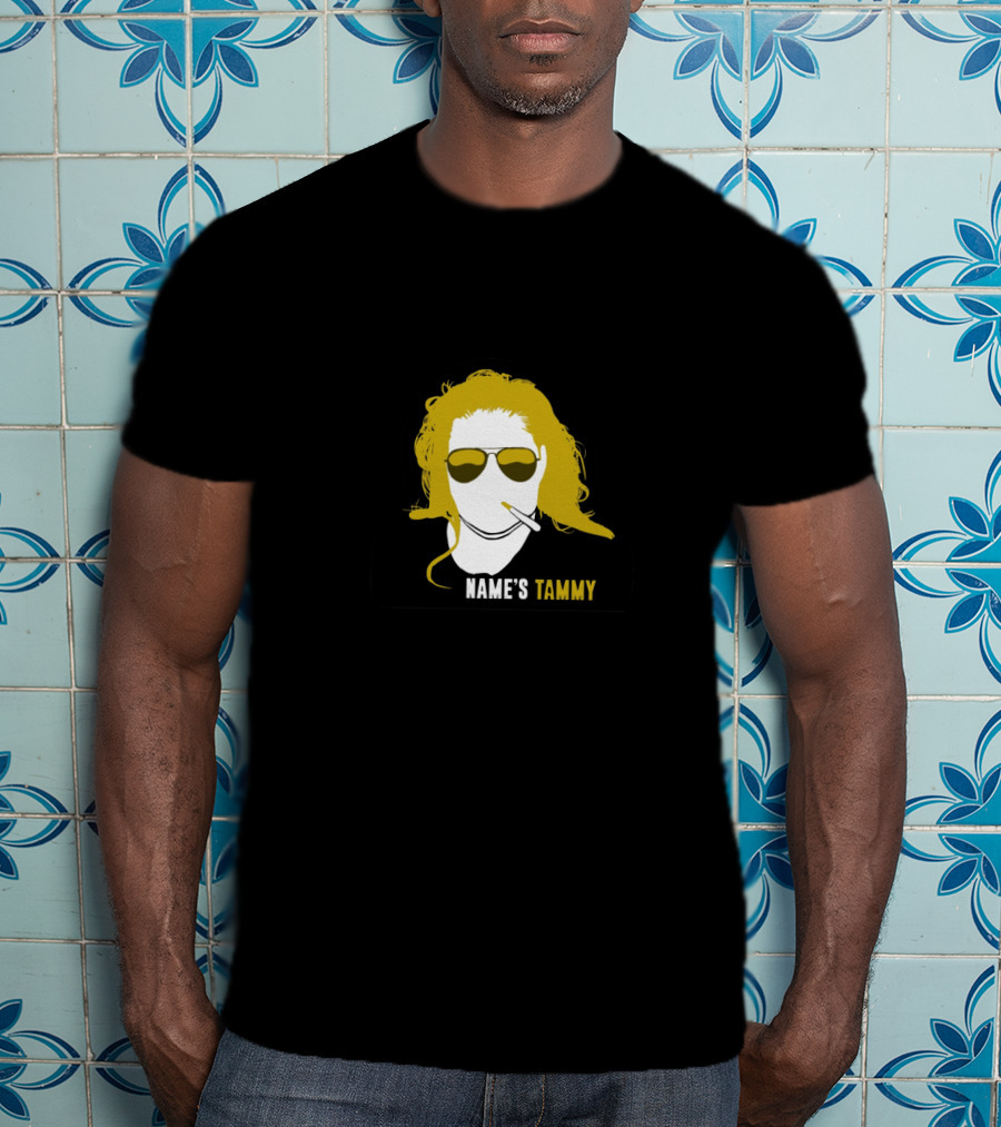 NAME'S TAMMY Trailer Trash Tammy Sun Glasses Cigarette T-Shirt