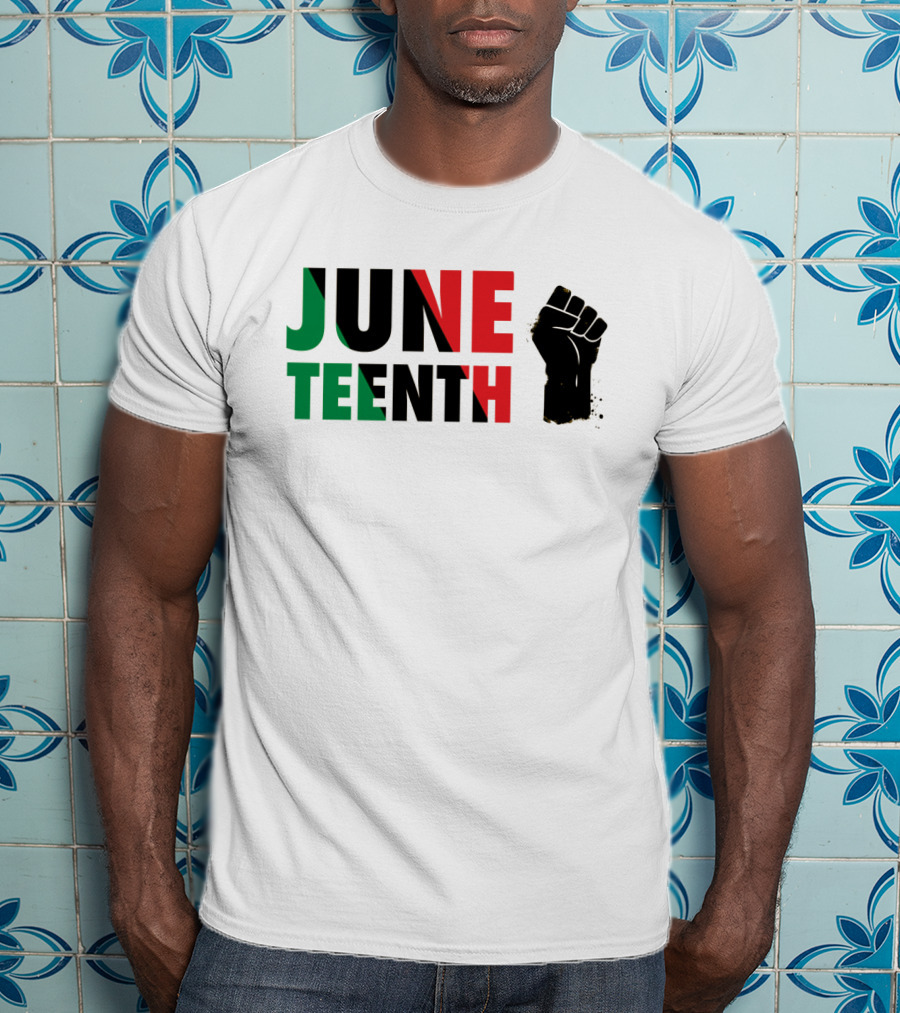 Juneteenth Black Power Fist Red Green T-Shirt