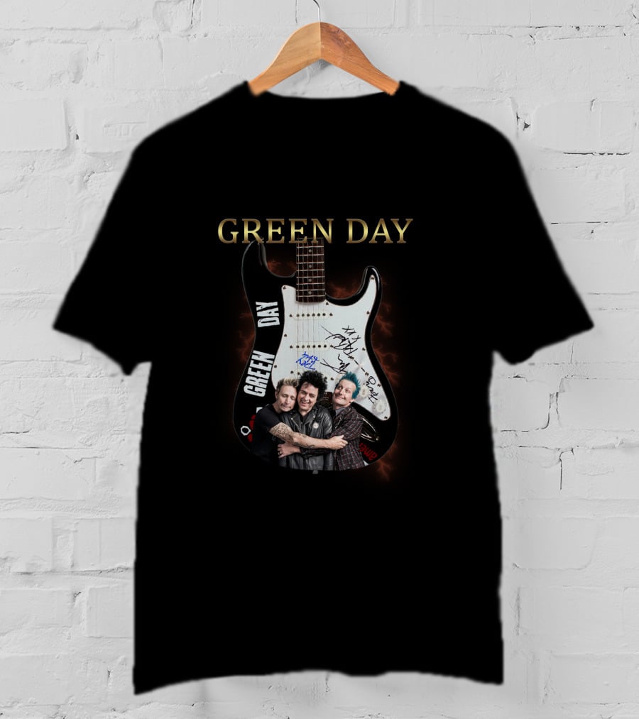 Green Day Signature Guitar With Band Members T-Shirt