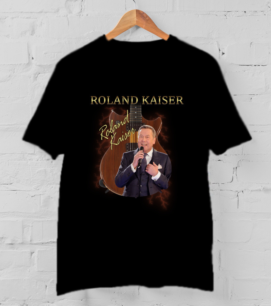 ROLAND KAISER Signature Guitar Photo With Microphone T-Shirt