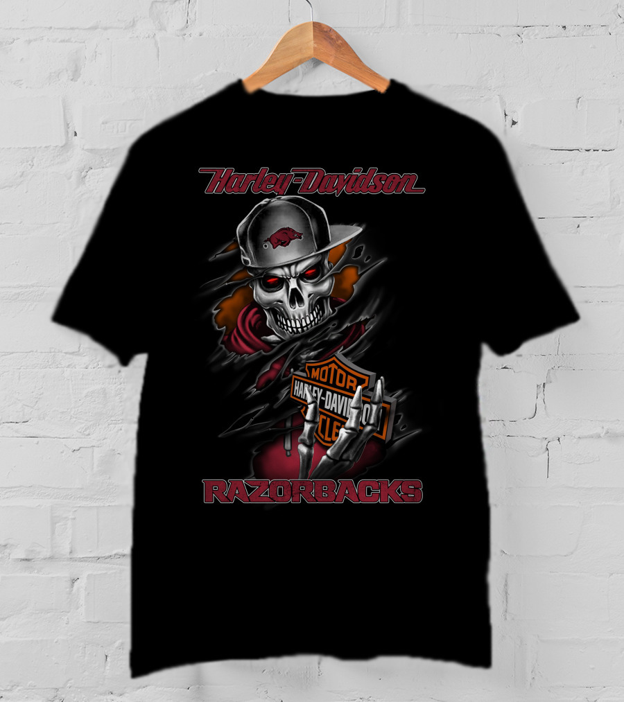 Harley Davidson Razorbacks Skull With Arkansas Hat And Harley T-Shirt