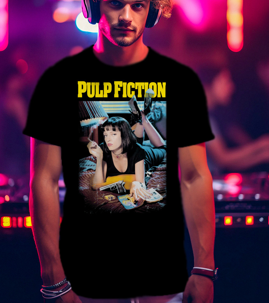 Pulp Fiction Mia Wallace Smoking Gun And Magazine T-Shirt