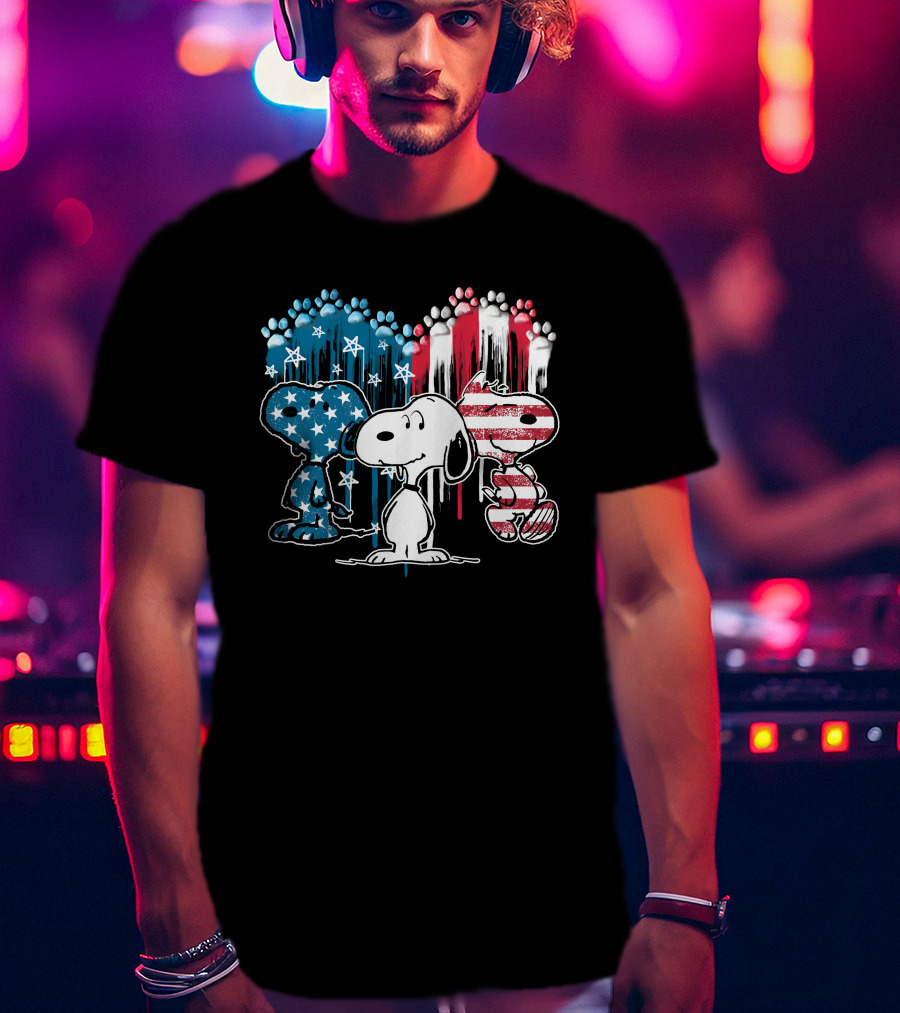 Snoopy US Flag Paws Drip Stars Stripes T-Shirt