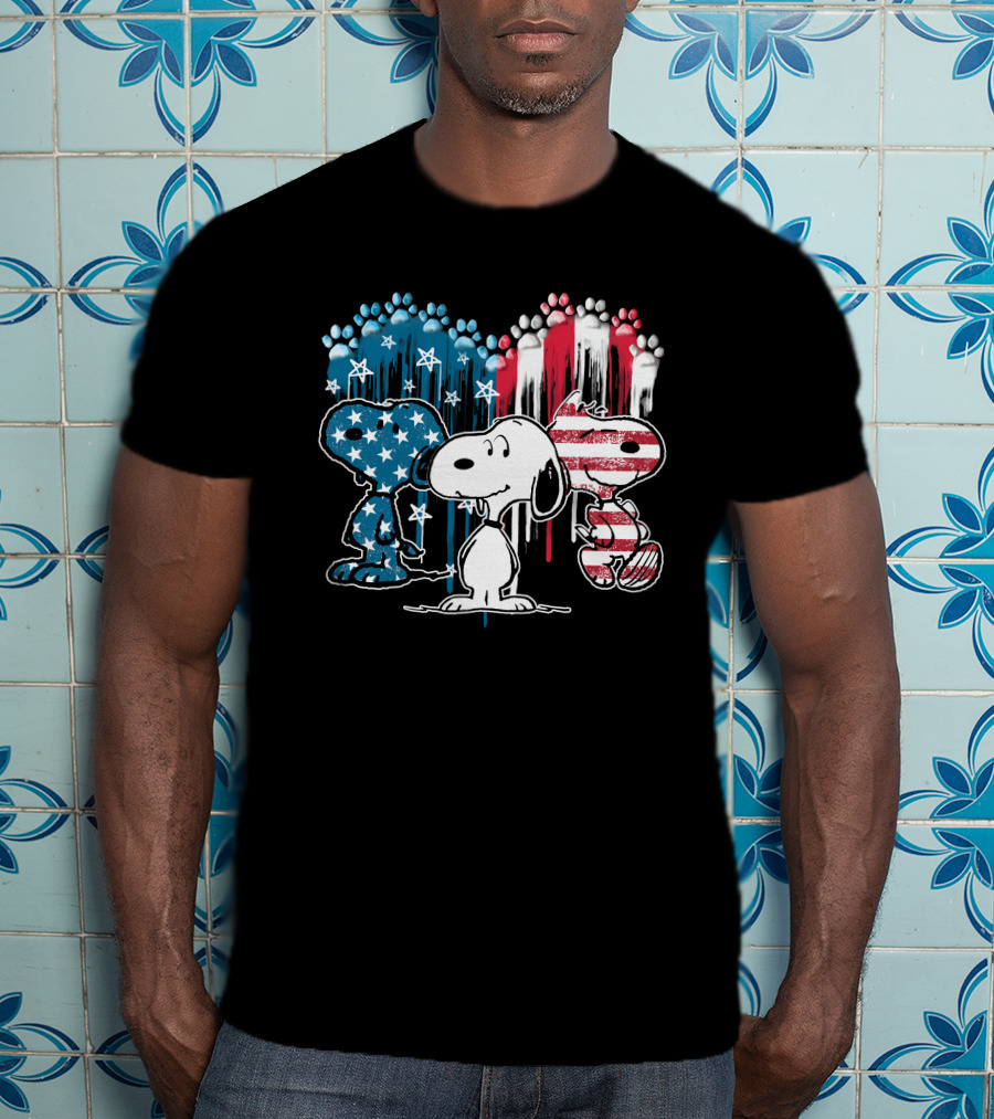 Snoopy US Flag Paws Drip Stars Stripes T-Shirt