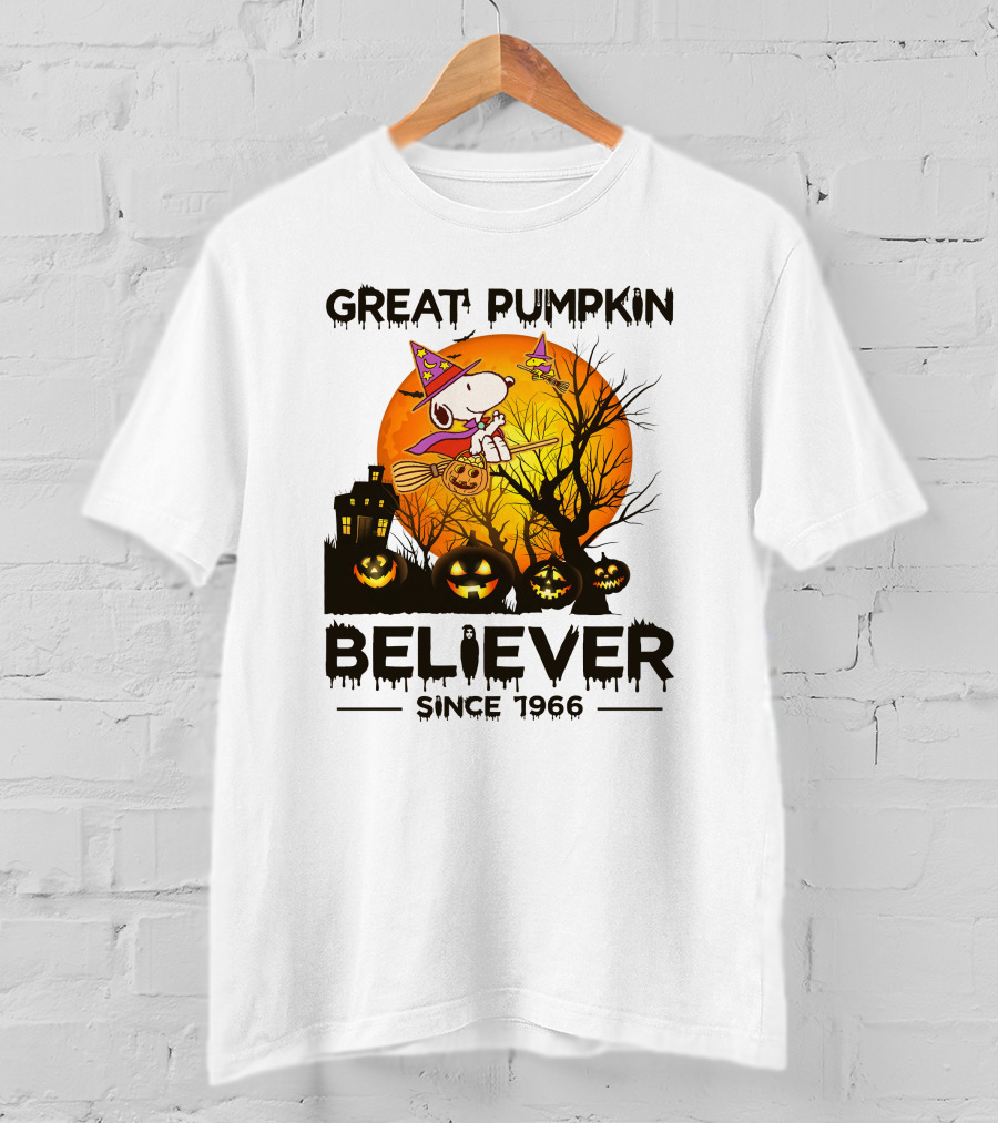 Great Pumpkin Believer Since 1966 Snoopy Halloween Scene T-Shirt