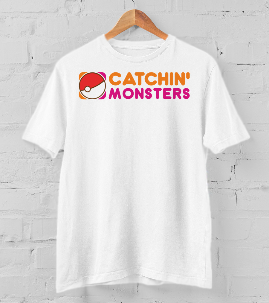 CATCHIN' MONSTERS Poké Ball T-Shirt