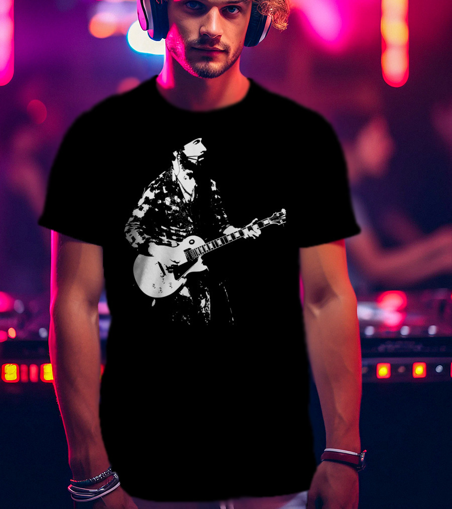 Mens Guitar Player Iconic Style Les Paul T-Shirt