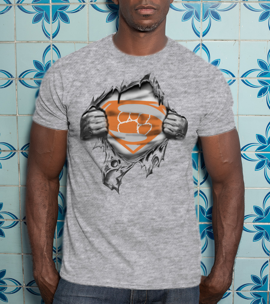 Superman Orange Paw Symbol Torn Chest T-Shirt