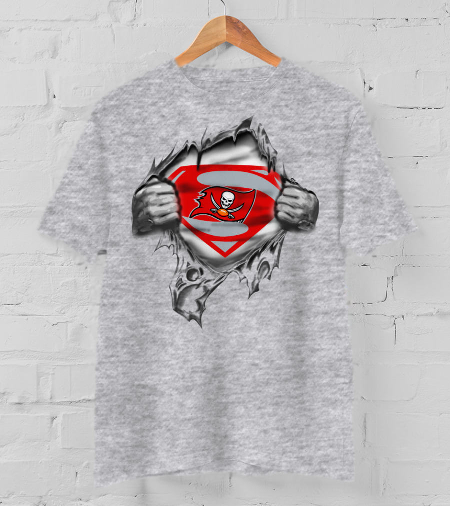 Superman Tampa Bay Buccaneers Logo Fusion T-Shirt