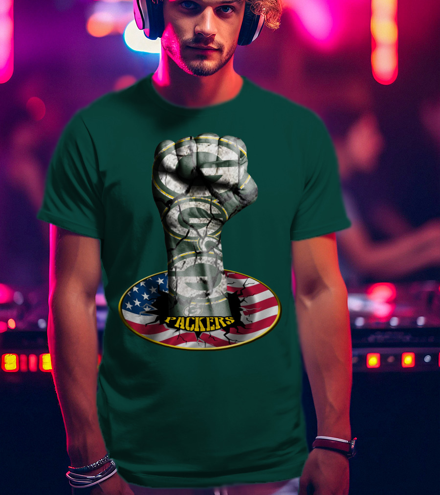 Fist With Green Bay Packers Logo On Cracked American Flag T-Shirt