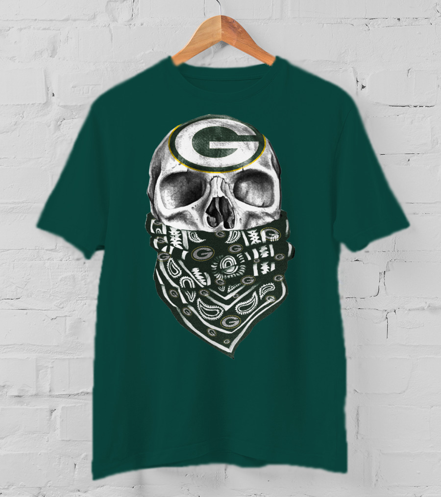 Green Bay Packers Skull With Bandana Featuring T-Shirt