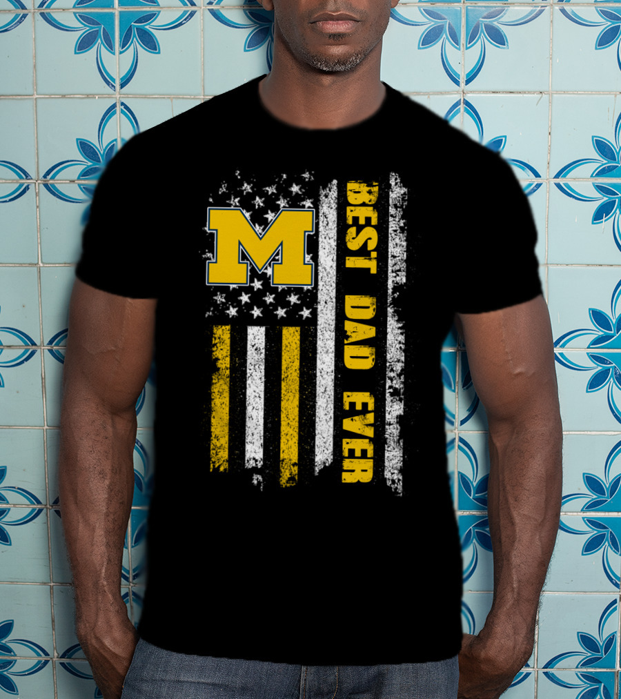 M Flag Best Dad Ever Evd 099 T-Shirt