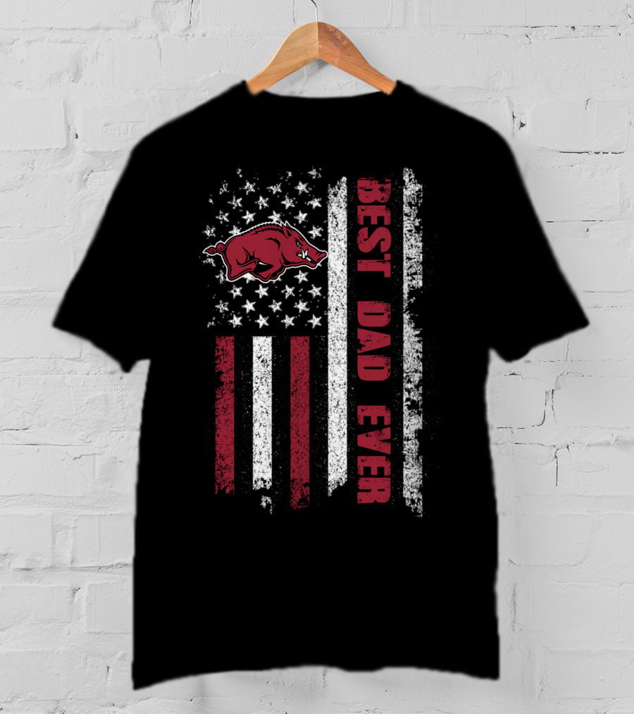 Arkansas Razorbacks Best Dad Ever American Flag T-Shirt