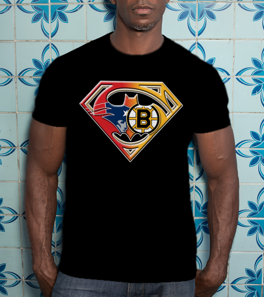 New England Sports Mashup Bat 090 T-Shirt
