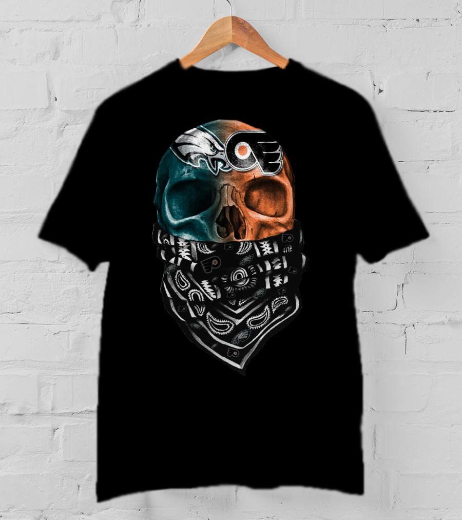 Eagles Flyers Split Skull Bandana T-Shirt