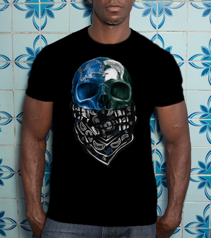 Detroit Lions Michigan State Spartans Skull Bandana T-Shirt