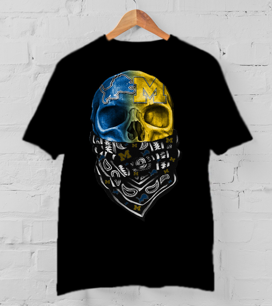 Lions Blue Michigan M Skull Bandana T-Shirt