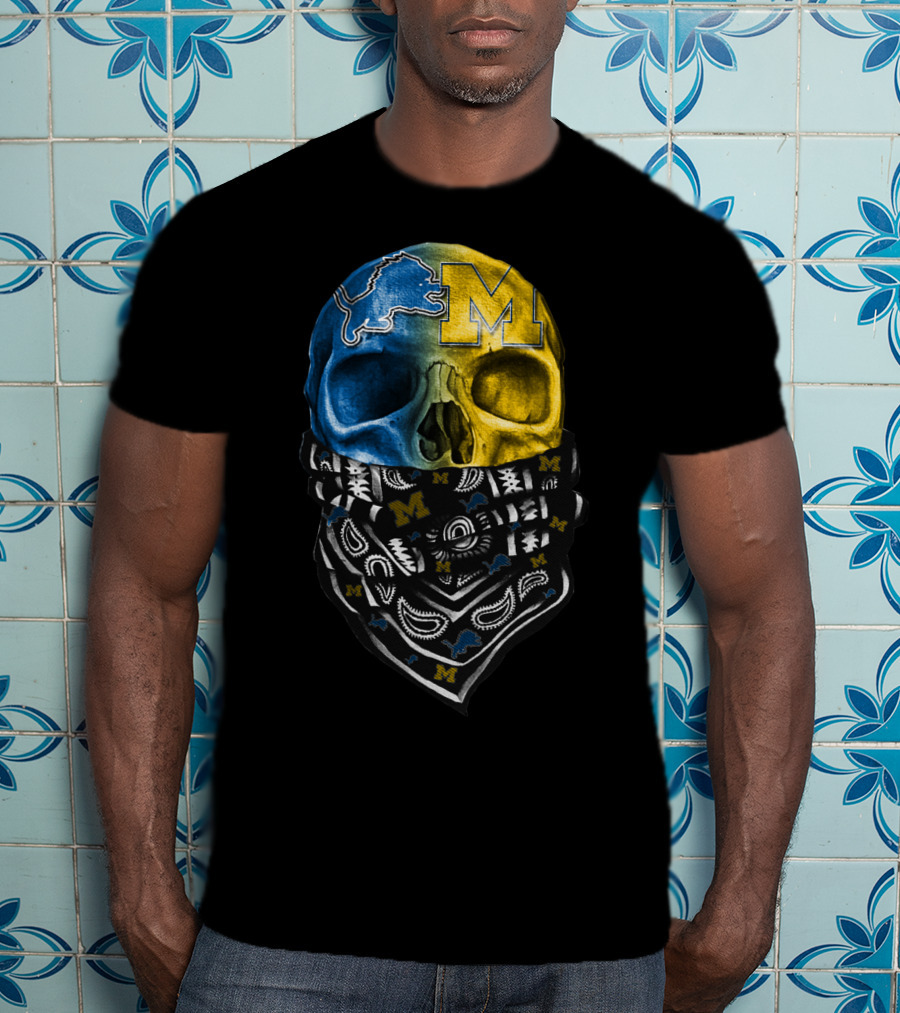 Lions Blue Michigan M Skull Bandana T-Shirt