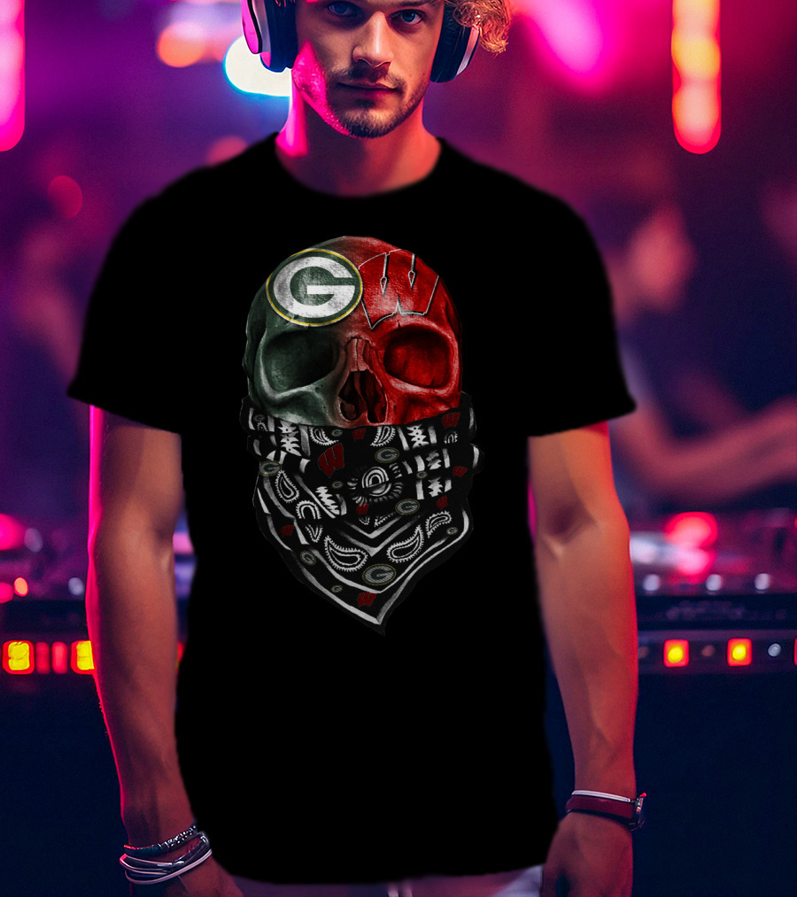Green Bay Packers Wisconsin Badgers Skull Bandana T-Shirt
